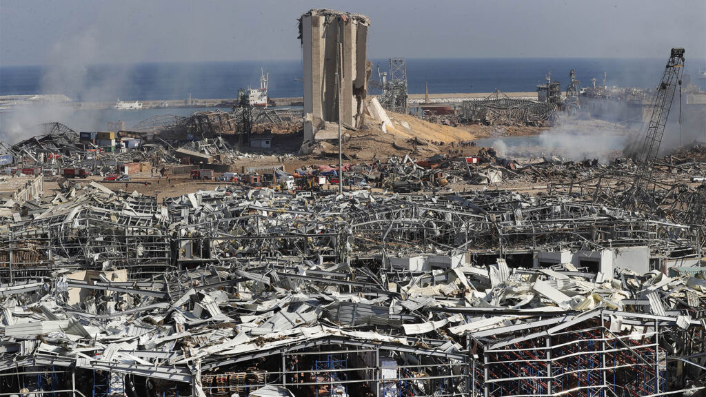דיווח: חיזבאללה מעביר ומאחסן אמל״ח בכמויות עצומות בשדה התעופה בביירות