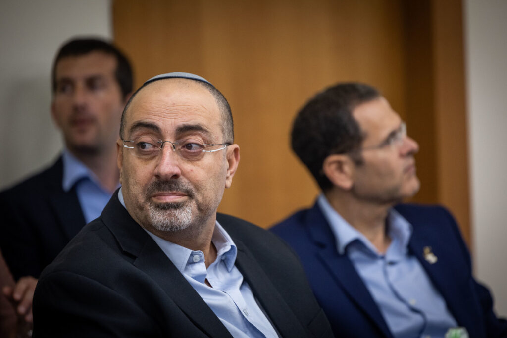 ניסים ואטורי: "ההפגנות זה אינטרס של החמאס"