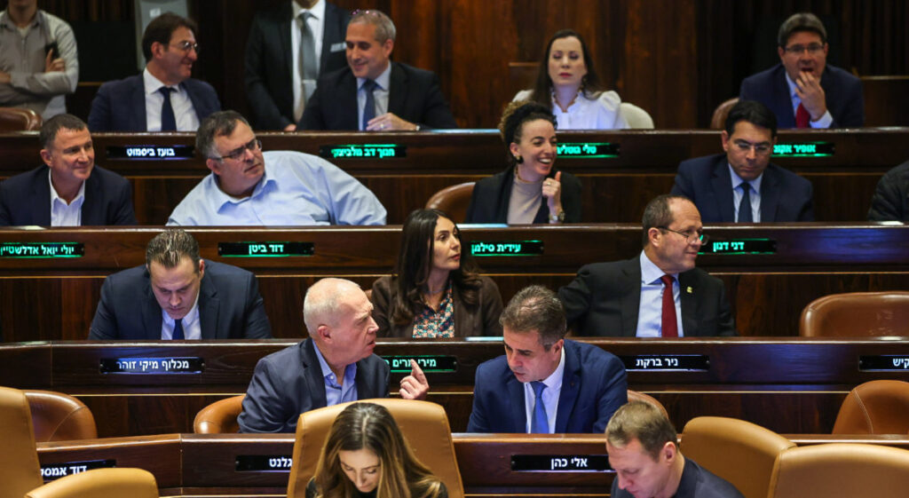 חוק הג'ובים של הרבנים עבר בוועדת השרים: ח"כים בליכוד זועמים