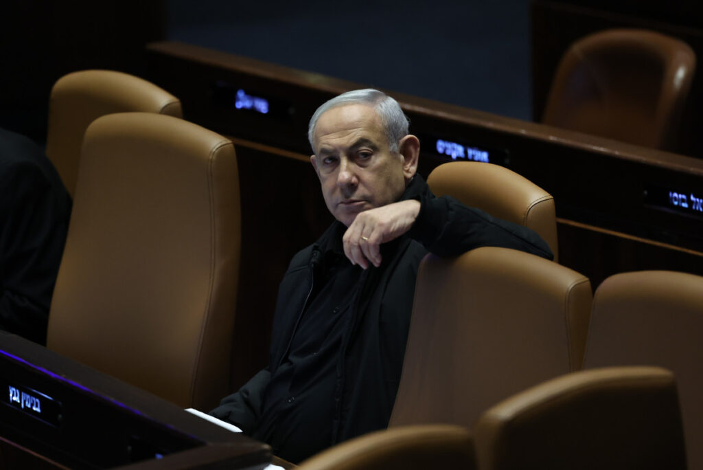 נתניהו חצוי: חרדים יתמכו בעסקת החטופים; בן גביר וסמוטריץ' מתנגדים