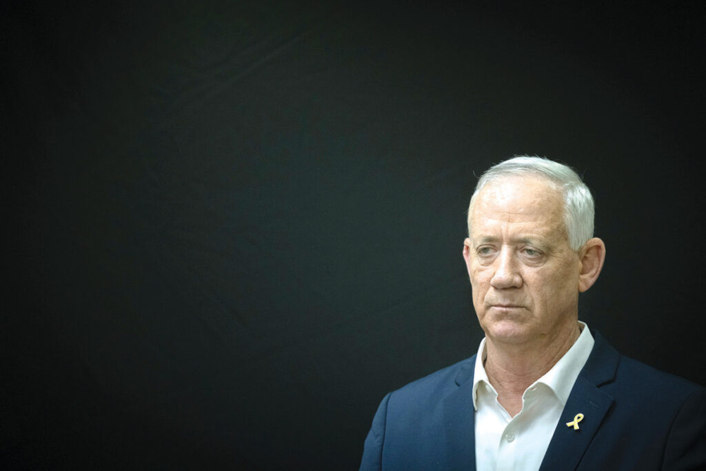 בני גנץ יכול לפרוש, אבל יש הרבה גורמים שיכולים להשפיע עליו להפך