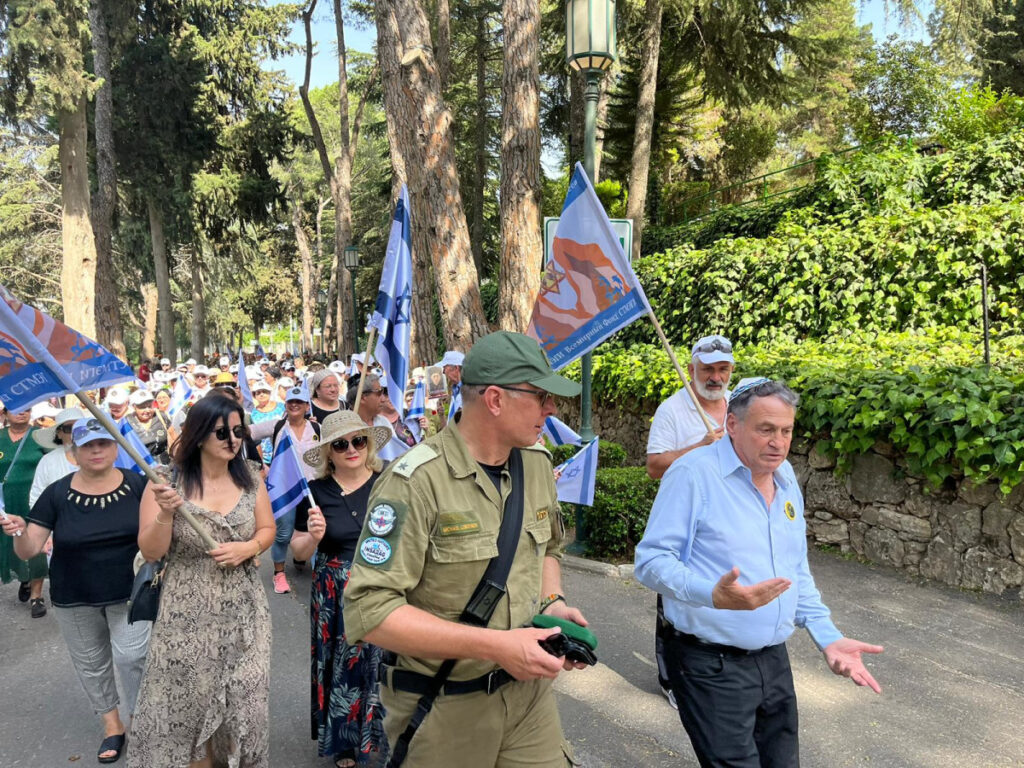 זוכרים את החיילים היהודים שלחמו בצבאות הברית וסייעו בניצחון על גרמניה הנאצית