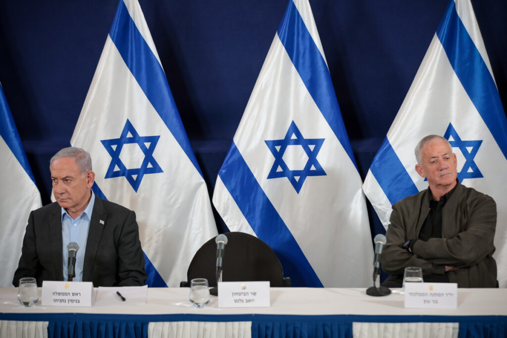 בנימין נתניהו ביקש ובני גנץ לא פסל: האם ממשלת החירום תחזיק מעמד?