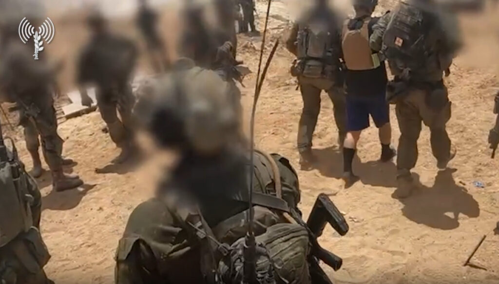 חטופים: ההנחיה החדשה של חמאס שיכולה להיות גזר דין מוות עבורם