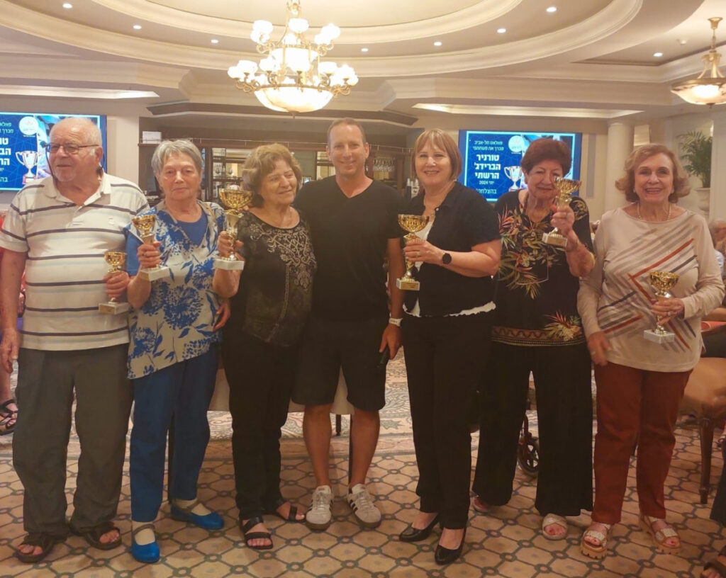 אלופות אחת־אחת: הזוכות טורניר הברידג' של הגיל השלישי של רשת פאלאס