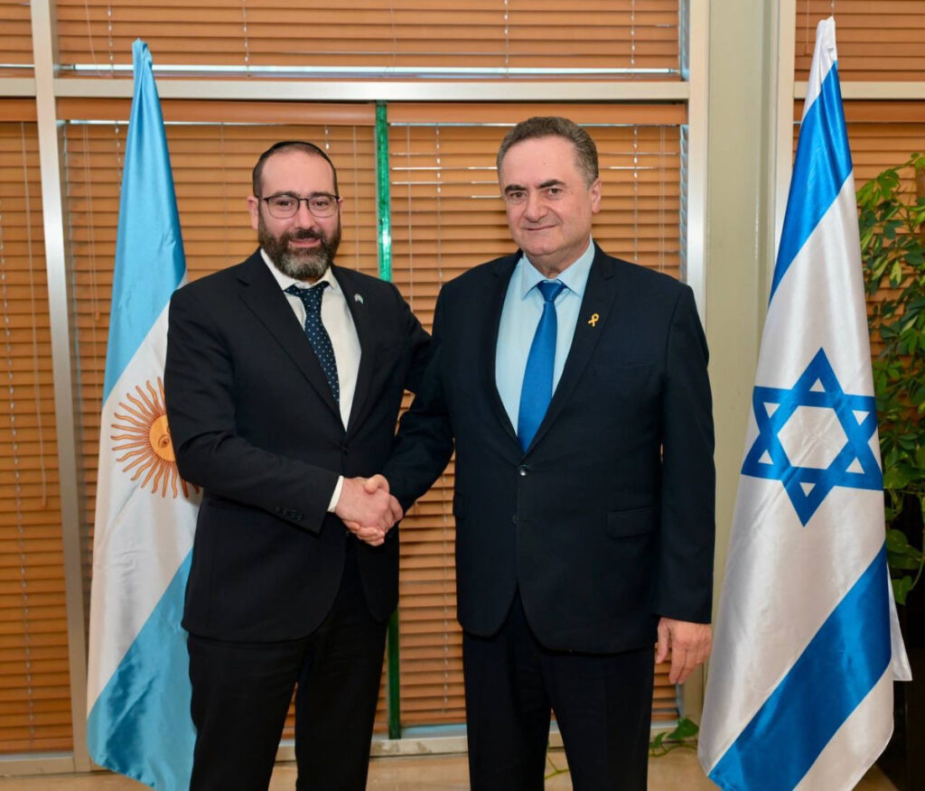 שגריר ארגנטינה החדש בישראל: רבו האישי של הנשיא חאבייר מיליי