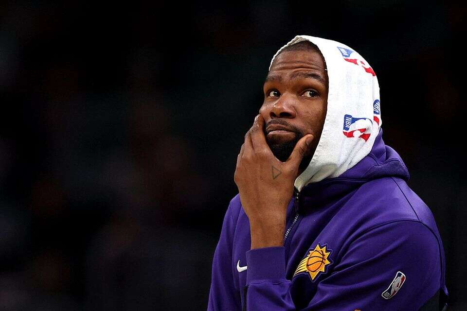 ה-NBA סוערת: קווין דוראנט ופול ג'ורג' יעברו לקבוצה חדשה?