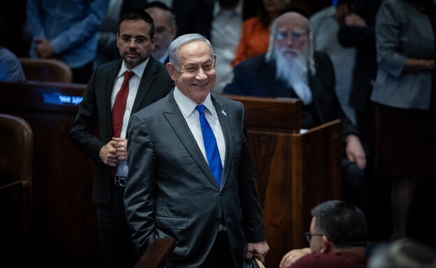באקט מנותק ביותר, הממשלה הכריזה שהפוליטיקה חשובה יותר…