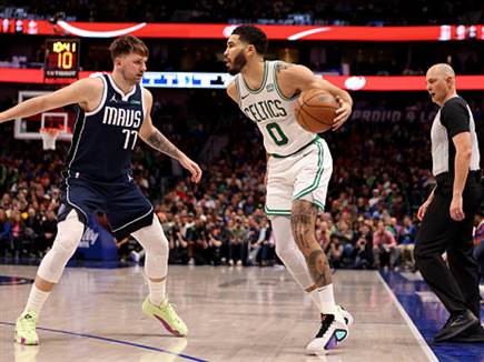 דיווח: "ה-NBA תכניס 76 מיליארד דולר"