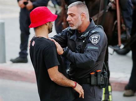 "תקפו אוהדי מכבי": הסבר המשטרה לעימותים
