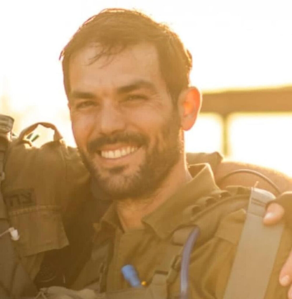 רב"ט מוטי רווה נהרג מפגיעת נ"ט: "ביקש להתנדב ולסייע ככל הניתן"