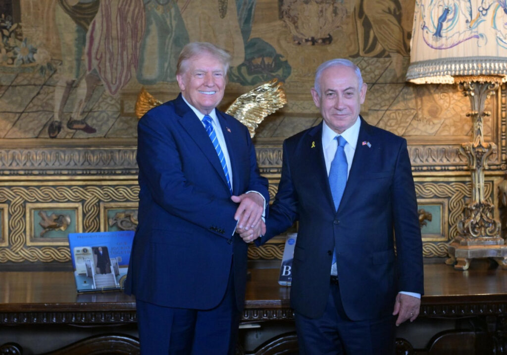 דונלד טראמפ: "שאלתי את נתניהו למה יהודים מצביעים לדמוקרטים"