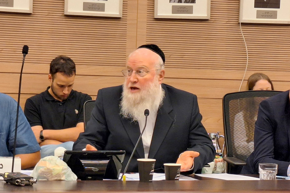 הח"כ החרדי שבר שתיקה: "יש גם את צורכי הלאום והמדינה, ויש דברים שלא צריכים להיות רק לפי צורכי התורה"