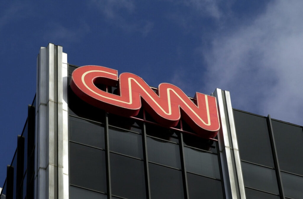 מג'דל שמס תוארה ב-CNN כ"עיירה", והציבור התקומם