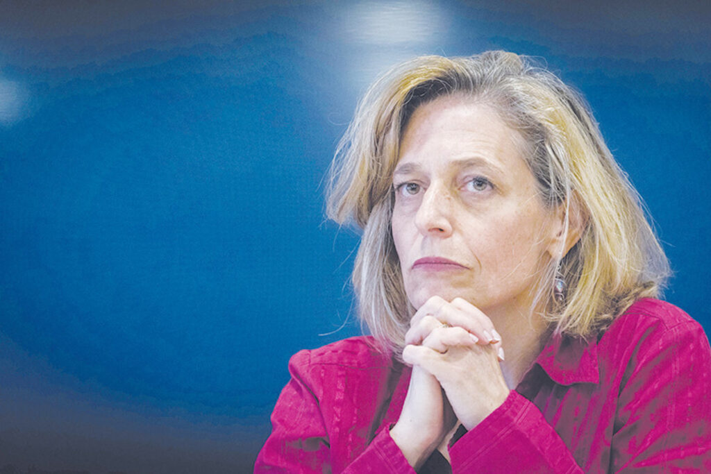 הפיצה שקרים על בכירת משרד הבריאות בקורונה: זה הפיצוי שתשלם