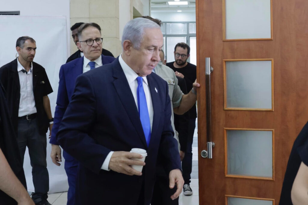 משפט נתניהו: התביעה נגד בקשת בנימין נתניהו – "הקפאה ארוכה"