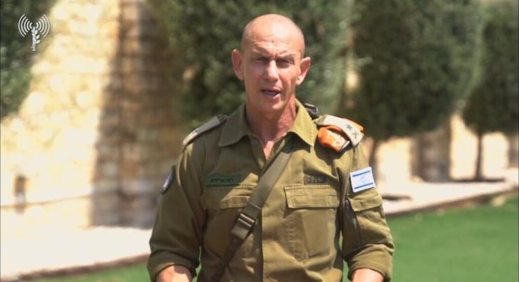 השיחה הקשה בין תושבי נחל עוז לאלוף פיקוד העורף רפי מילוא
