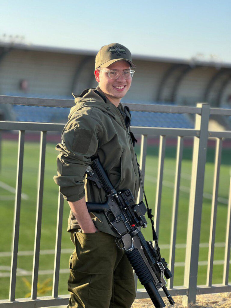 רוצים לעלות לארץ בעקבות הבן שנפל