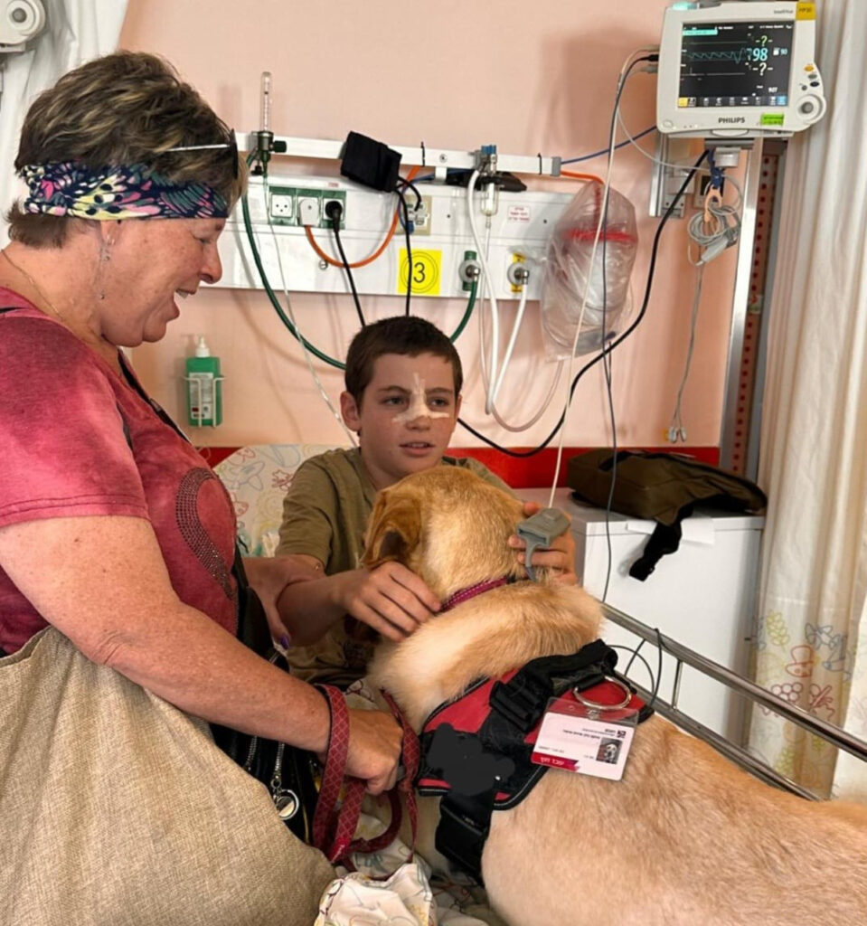 בית החולים רמב"ם קלט לשורותיו כלבים טיפוליים