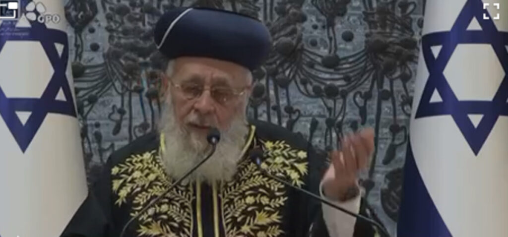 מחזק את ש"ס: הרב הראשי היוצא – "שיעשו מהר עסקה, זה פיקוח נפש"