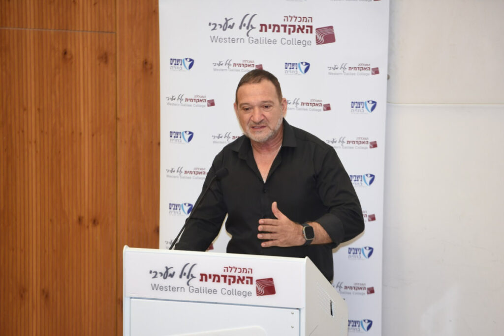 קובי שבתאי בנאום ראשון מאז פרישתו: "המשטרה היא זו שבלמה את חמאס"