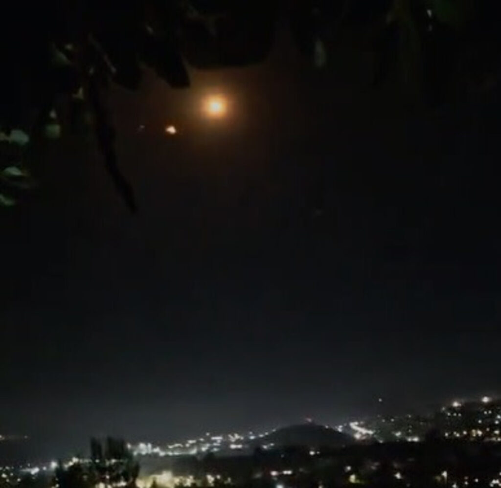 חיזבאללה: פיצוצים נשמעו בשמי חיפה והקריות, אזעקות רבות בגליל