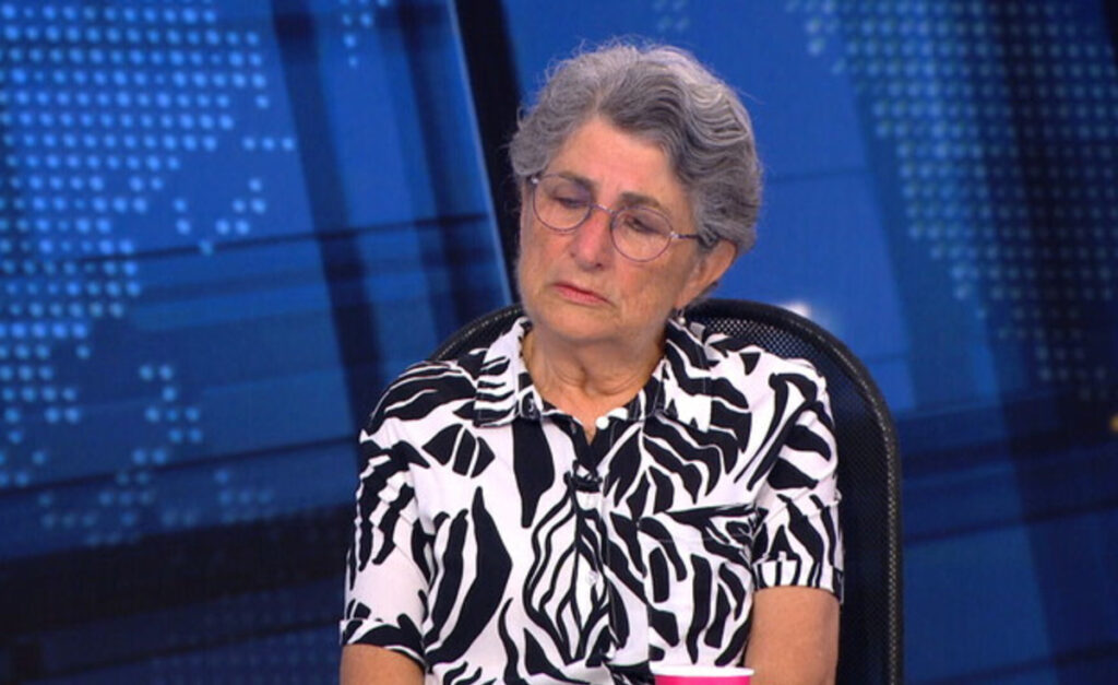 "לא יחזירו את השמאלנים": השיחה המצמררת בין החטופה ששוחררה לחטוף שנהרג
