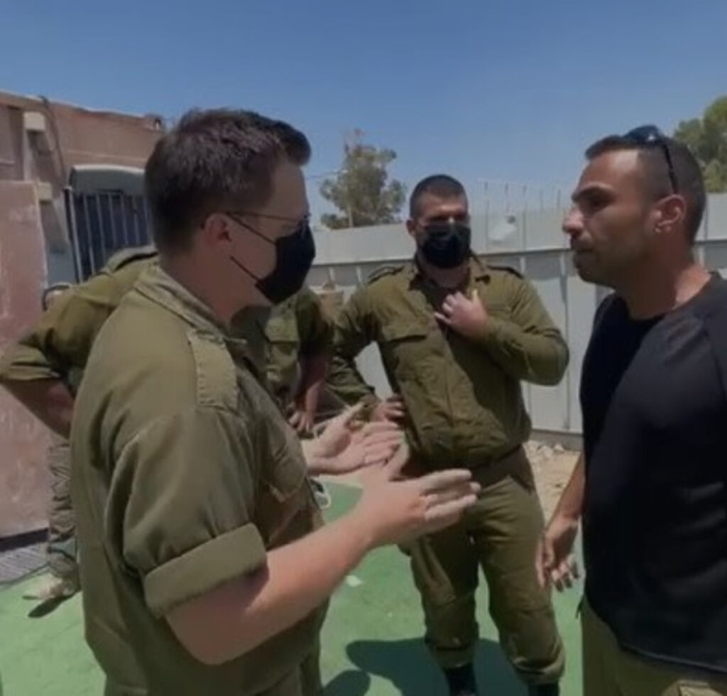 אירוע חריג בשדה תימן: עימות בין חיילים לחוקרי מצ״ח בבסיס