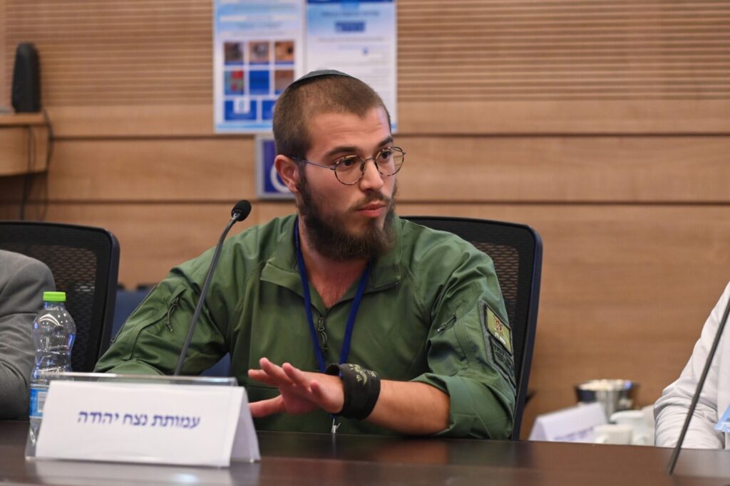 לוחם חרדי בכנסת: "גאה בשירות שלי, אבל רוב מה שהבטיחו לי לא קרה"