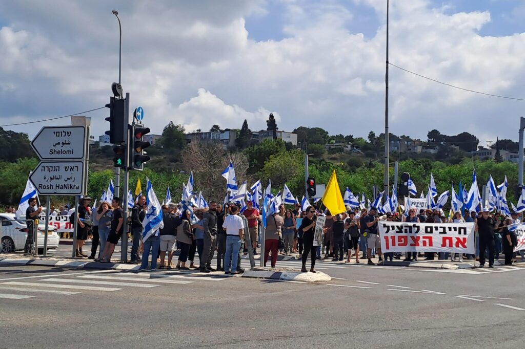 חודש וחצי אחרי החלטת הממשלה: משרד רה"מ עדיין לא התחיל לקדם את העברת התקציבים ליישובי הצפון