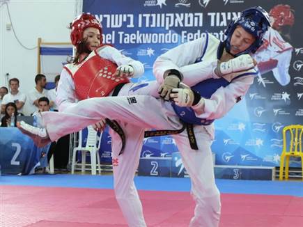 אבישג סמברג אלופת ישראל בטאקוונדו