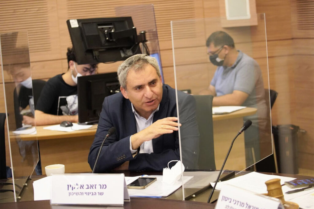 ח"כ אלקין על משבר המים בכפר עקב: "אספקת המים לשכונה בישראל ב-2024 יותר גרועה מהמצב בעזה"
