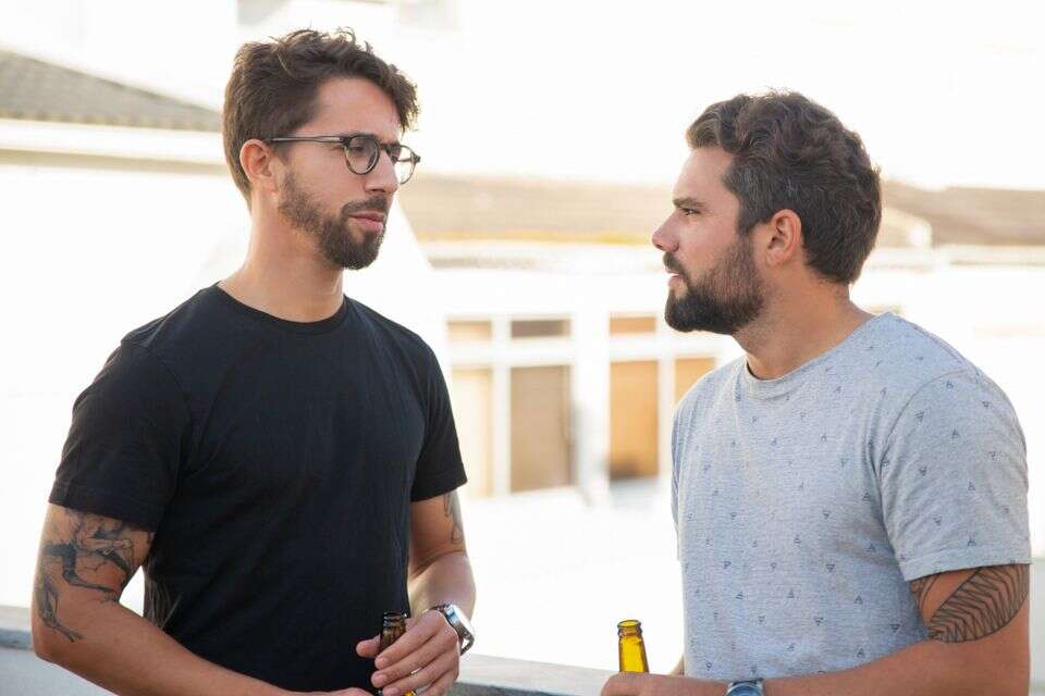דייט? ראיון עבודה? לעולם אל תשתמשו ב-10 המילים האלה כדי לתאר את עצמכם
