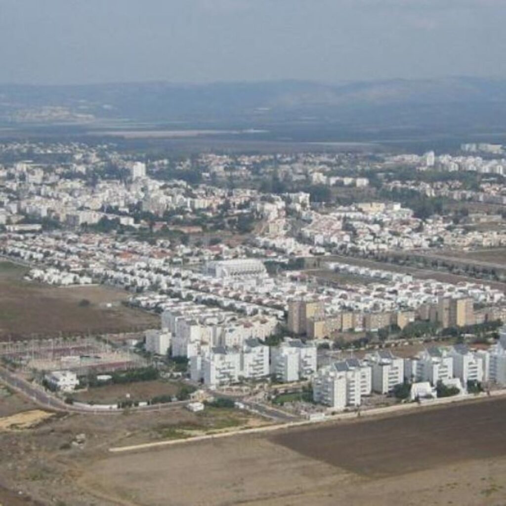 נהריה מנסה לחזור לשגרה אחרי 10 חודשי מלחמה