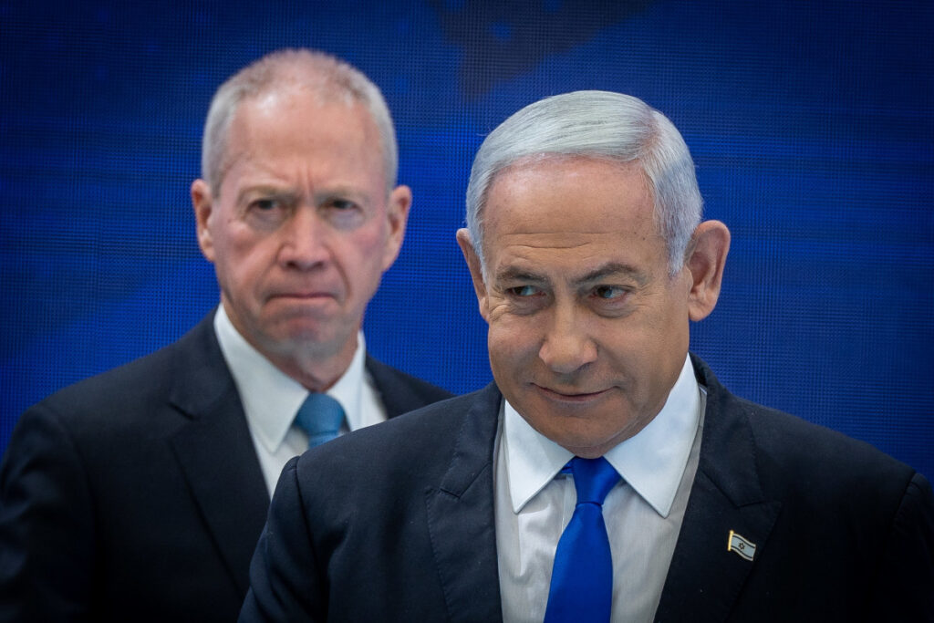 בליכוד שוקלים: גבי אשכנזי לתיק הביטחון, לגלנט יוצע תיק אחר