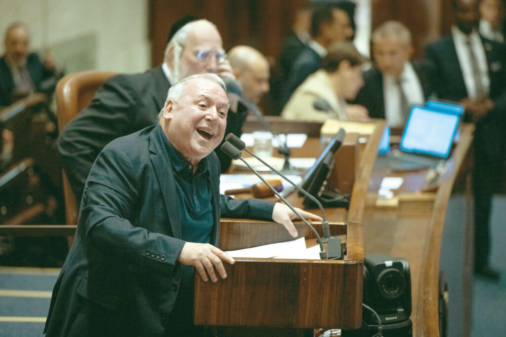 דודי אמסלם נגד האופוזיציה: "מעולם לא הייתה אופוזיציה שפלה כמוכם"