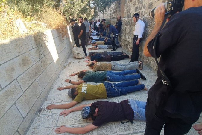 מאות עלו להר הבית בניגוד להנחיות, בהם השרים בן גביר ו-וסרלאוף