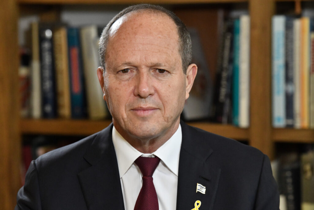 השר ניר ברקת: "אצביע בעד עסקה גם במחיר הפלת הממשלה"