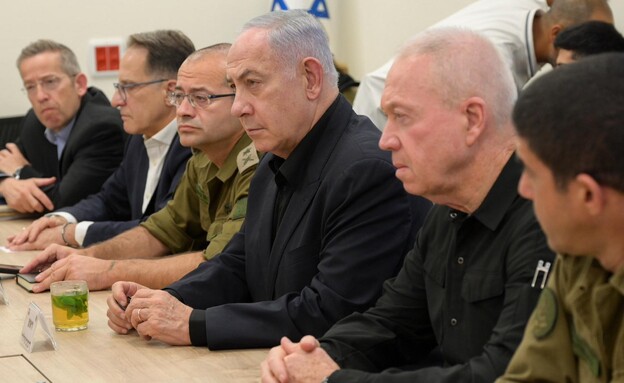 אם נעצור כאן אז המשוואה המתקבעת: מותר לצפון אסור למרכז