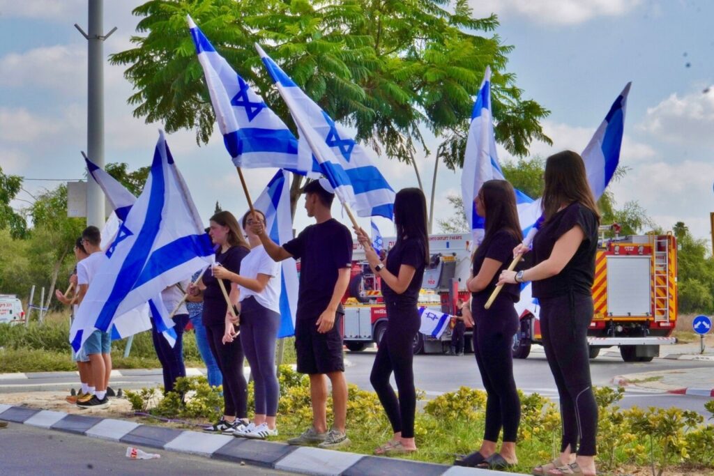 "דמות למופת ולחיקוי, מלח הארץ": רס״ל ניתאי מטודי הובא למנוחות בבית העלמין באשקלון
