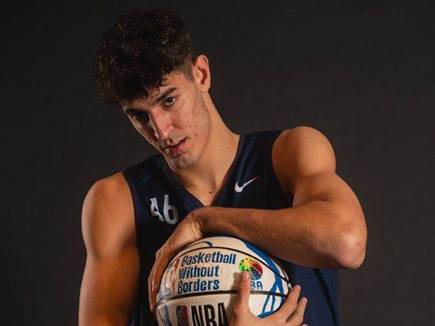 בן שרף פרוספקט מעניין. יכול להגיע ל-NBA