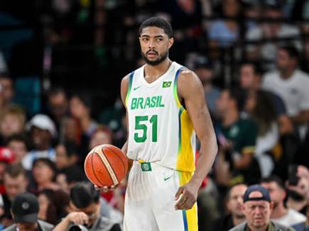 ישיג חוזה NBA? קליבלנד מעוניינת בקאבוקלו