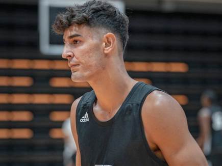"יכול בקלות להיבחר בטופ 10": הדרך של בן שרף ל-NBA