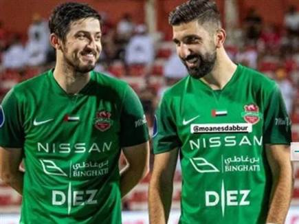בעקבות לחצים פוליטיים: אזמון הסיר תמונה עם מונס דאבור