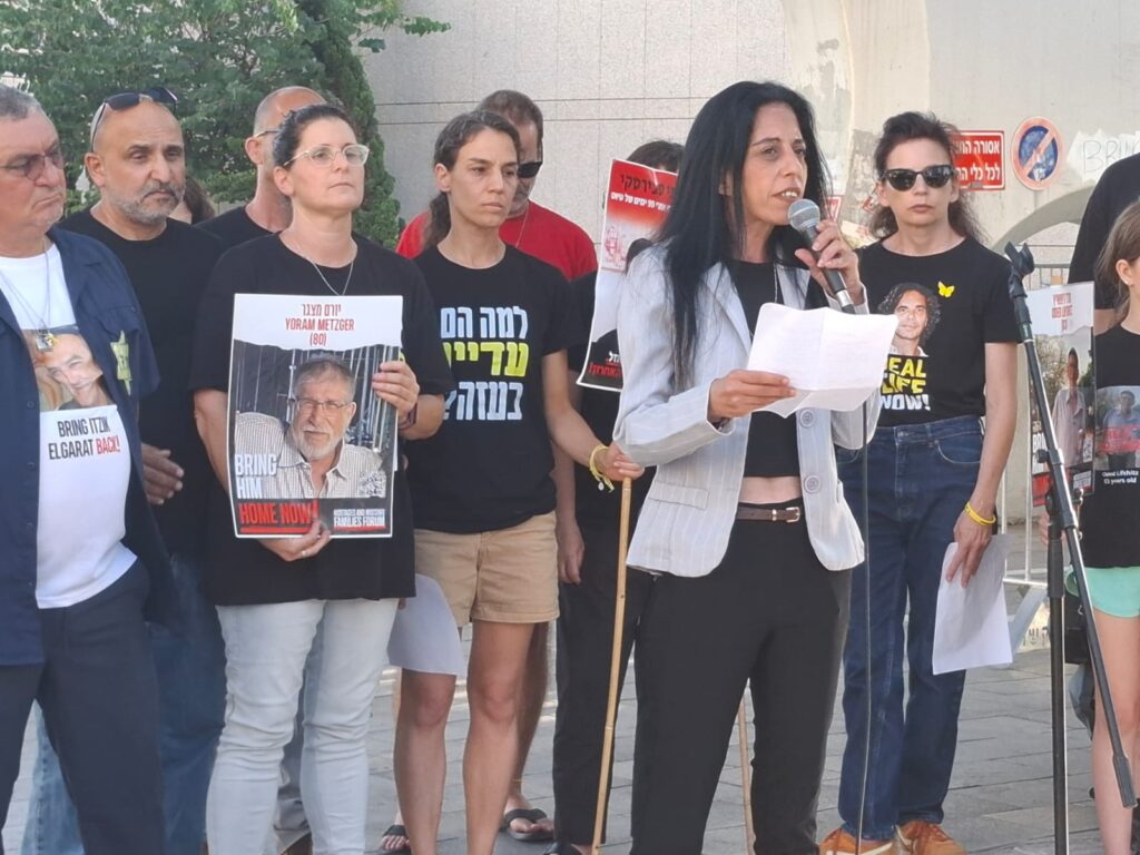 עינב צנגאוקר: "התנאים החדשים של נתניהו מסכלים עסקה, זה ספין פילדלפי"