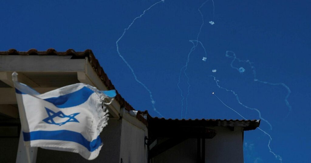 ישראל במלחמה, יום 359: ללבנון אין ברירה אלא דיפלומטיה, לדברי ראש הממשלה הזמני – חדשות ישראל