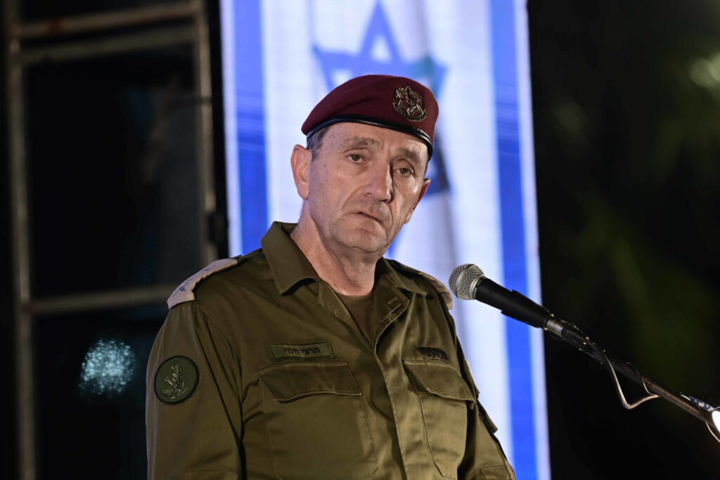 דיווח: הרמטכ"ל צפוי לפרוש בדצמבר, דובר צה"ל הכחיש