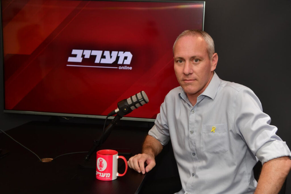 חילי טרופר חושף: "נתניהו קרוב לעמדה שלנו בעניין החטופים – אבל פועל אחרת"