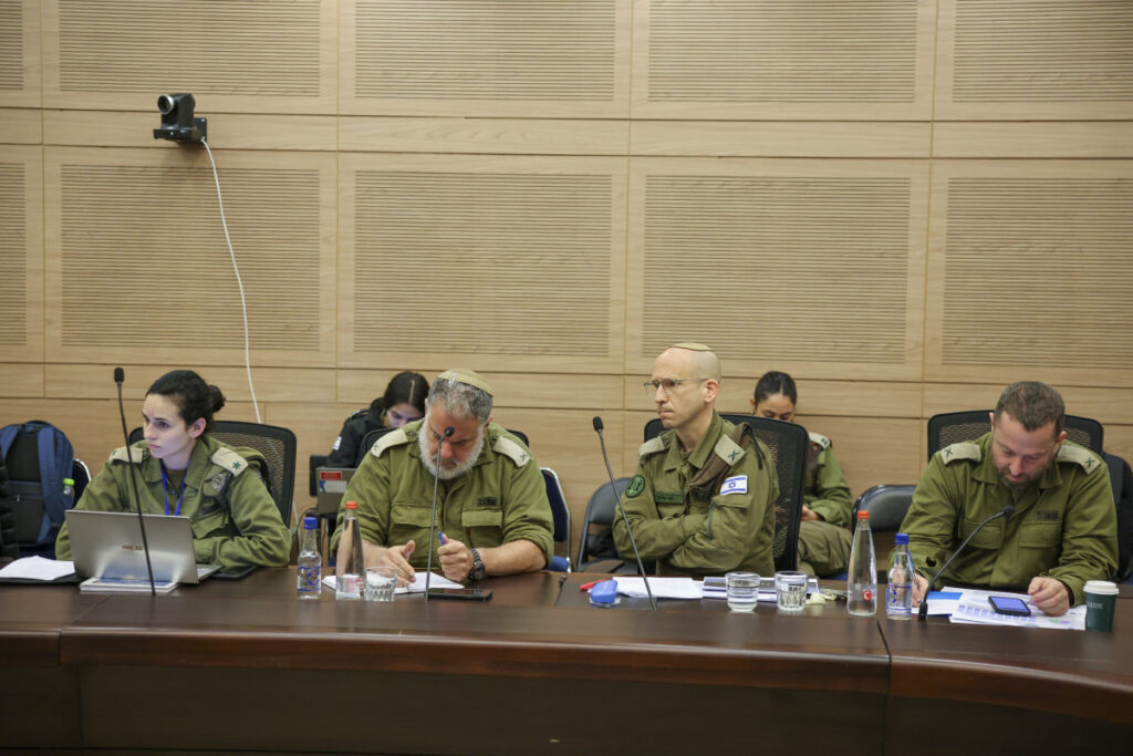 פגישת ההטבות למילואימניקים בוטלה וגררה תגובות אכזבה