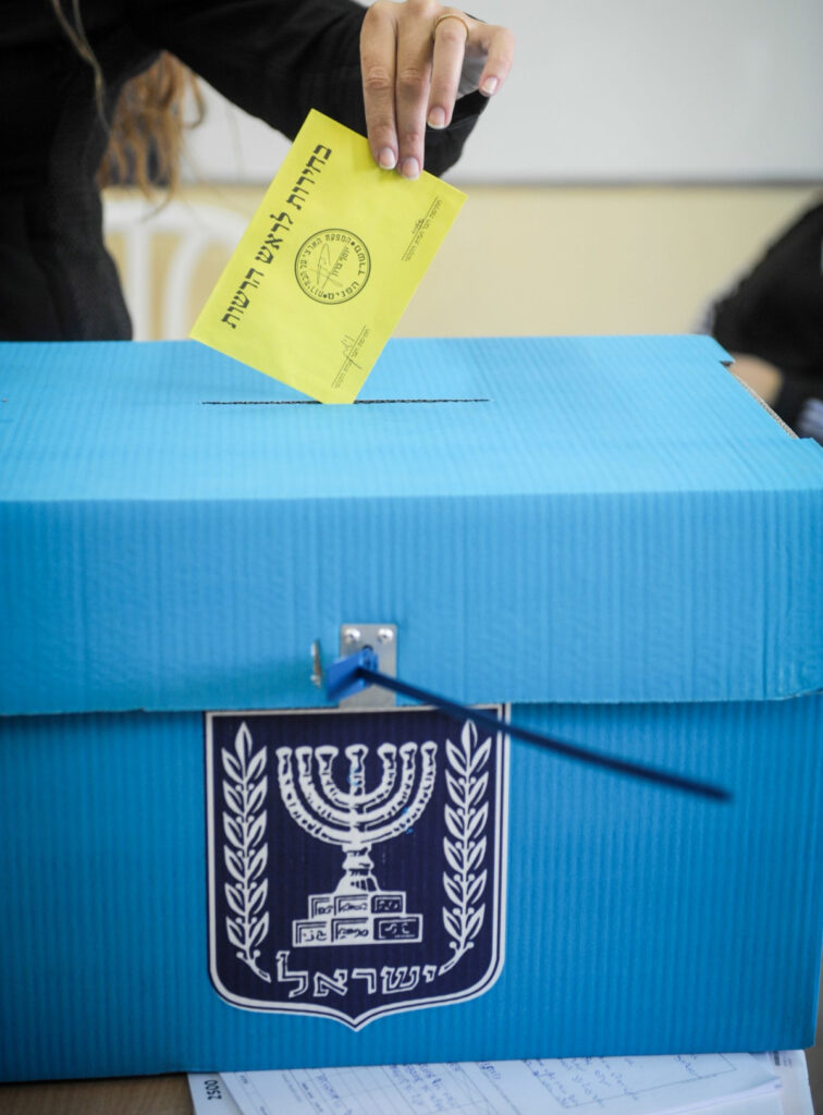 תנועת אומ"ץ דורשת: דחו את הבחירות המקומיות ביישובים מפונים בצפון